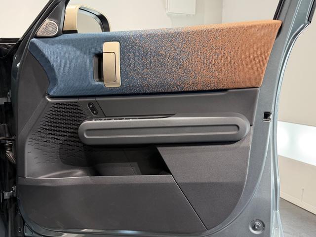 MINI カントリーマンD フェイバリット・トリム ワンオーナー車/フェイヴァ―ドトリム/19インチAW/レザーシート/Mパッケージ/ハーマンカードンサウンド/メモリー付きパワーシート/AppleCarPlay/マッサージシート/(14枚目)