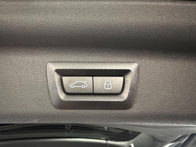 MINI カントリーマンD フェイバリット・トリム ワンオーナー車/フェイヴァ―ドトリム/19インチAW/レザーシート/Mパッケージ/ハーマンカードンサウンド/メモリー付きパワーシート/AppleCarPlay/マッサージシート/(42枚目)