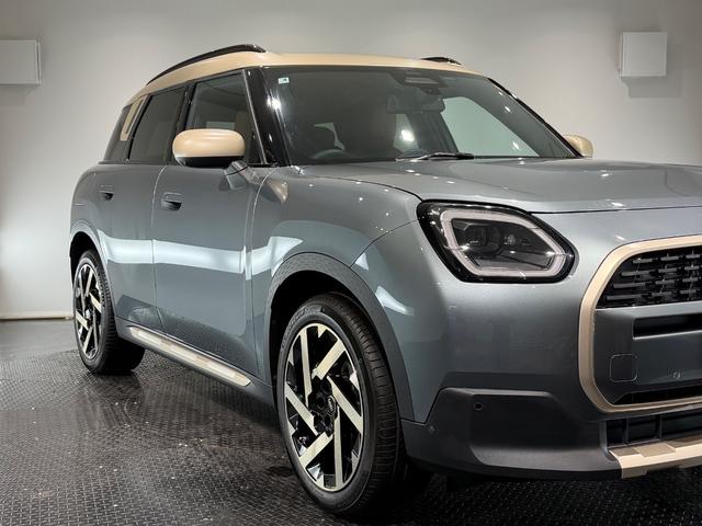 MINI カントリーマンD フェイバリット・トリム ワンオーナー車/フェイヴァ―ドトリム/19インチAW/レザーシート/Mパッケージ/ハーマンカードンサウンド/メモリー付きパワーシート/AppleCarPlay/マッサージシート/(62枚目)