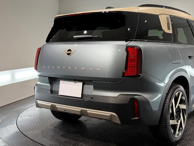 MINI カントリーマンD フェイバリット・トリム ワンオーナー車/フェイヴァ―ドトリム/19インチAW/レザーシート/Mパッケージ/ハーマンカードンサウンド/メモリー付きパワーシート/AppleCarPlay/マッサージシート/(65枚目)