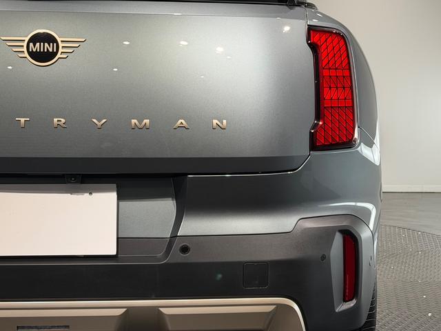 MINI カントリーマンD フェイバリット・トリム ワンオーナー車/フェイヴァ―ドトリム/19インチAW/レザーシート/Mパッケージ/ハーマンカードンサウンド/メモリー付きパワーシート/AppleCarPlay/マッサージシート/(68枚目)