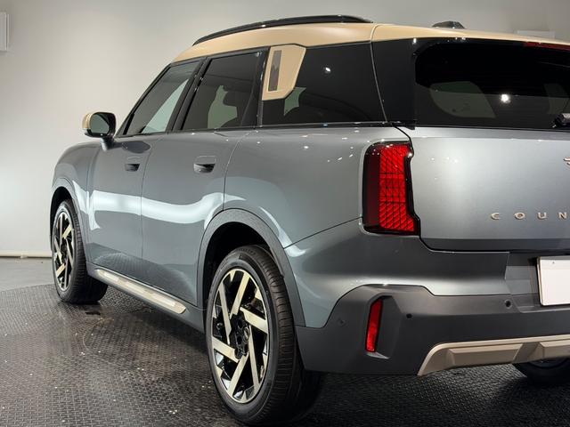 MINI カントリーマンD フェイバリット・トリム ワンオーナー車/フェイヴァ―ドトリム/19インチAW/レザーシート/Mパッケージ/ハーマンカードンサウンド/メモリー付きパワーシート/AppleCarPlay/マッサージシート/(69枚目)