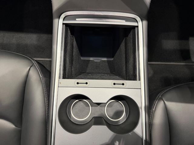 モデル３ ロングレンジ　１９ＡＷ／電動リアゲート／ＬＥＤヘッド／オートパイロット／ガラスルーフ／電動シート／シートヒーター／ステアリングヒーター／ＥＴＣ／Ｂカメラ／（33枚目）