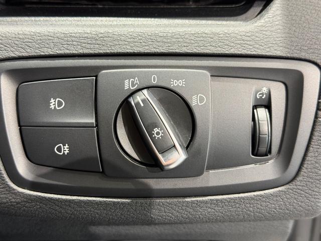 Ｘ２ Ｍ３５ｉ　セレクトＰＫＧ／パノラマサンルーフ／黒革／シートヒーター／電動リアゲート／ＥＴＣ／Ｂカメラ／ヘッドアップディスプレイ／アクティブクルーズコントロール／コンフォートアクセス（32枚目）