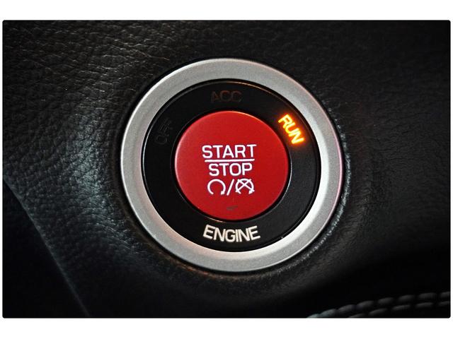 ＳＲＴ　ヘルキャット　ハーマンカードン　Ｂカメ　ベンチレーション　ブラインドアシストスポット　シートヒーター　ステアリングヒーター　ＥＴＣ　パドルシフト(26枚目)