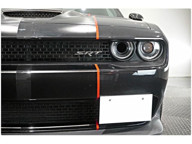 ダッジ・チャレンジャー ＳＲＴ　ヘルキャット　ハーマンカードン　Ｂカメ　ベンチレーション　ブラインドアシストスポット　シートヒーター　ステアリングヒーター　ＥＴＣ　パドルシフト（53枚目）