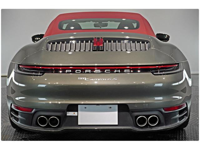 ９１１ ９１１カレラ４Ｓ　カブリオレ　ワンオナ　スポクロ　Ｆリフト　１４ｗａｙシート　パワステプラス　リアアクスルステアリング　エントリー＆ドライブシステム　２０／２１ＡＷ　ＡＣＣ　レーンチェンジ（9枚目）