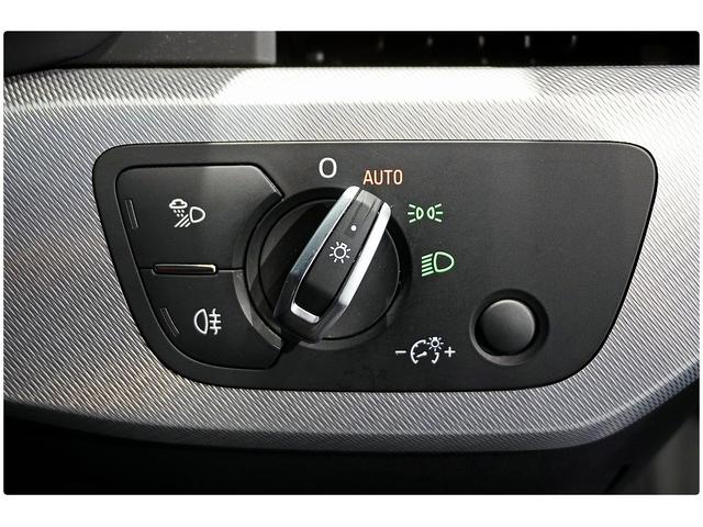Ａ５スポーツバック ４０ＴＦＳＩスポーツ　マトリクスＬＥＤヘッドランプＰＫＧ／バーチャルコックピット／ＡＣＣ／純正ナビＴＶ／ＥＴＣ／Ｂカメラ／１８インチＡＷ／シートヒーター／ドラレコ／（31枚目）