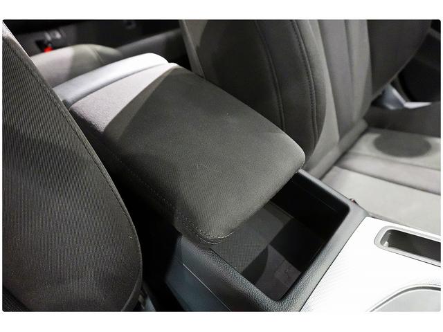 Ａ５スポーツバック ４０ＴＦＳＩスポーツ　マトリクスＬＥＤヘッドランプＰＫＧ／バーチャルコックピット／ＡＣＣ／純正ナビＴＶ／ＥＴＣ／Ｂカメラ／１８インチＡＷ／シートヒーター／ドラレコ／（45枚目）