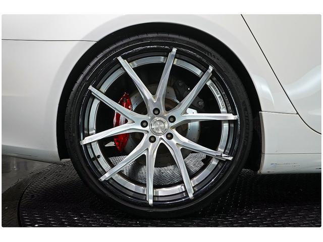 クアトロポルテ Ｓ　２２ＡＷ／赤革／サンルーフ／後席モニター／ハーマンカードンサウンド／３６０°カメラ／ＡｐｐｌｅＣａｒＰｌａｙ／シートヒーター／メモリー付きパワーシート／ＥＴＣ／レッドキャリパー（66枚目）
