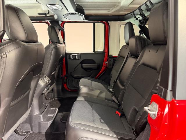 ジープ・ラングラーアンリミテッド フリーダムエディション　２００台限定特別仕様車／ＡＣＣ／半革シート／シートヒーター／Ｂカメラ／ＥＴＣ／１７インチＡＷ／（26枚目）