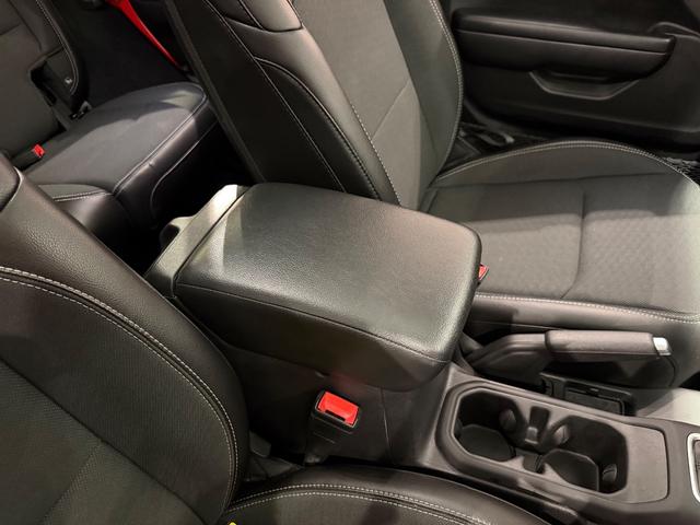 ジープ・ラングラーアンリミテッド フリーダムエディション　２００台限定特別仕様車／ＡＣＣ／半革シート／シートヒーター／Ｂカメラ／ＥＴＣ／１７インチＡＷ／（40枚目）