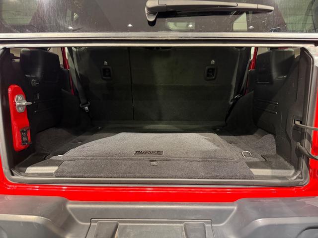 ジープ・ラングラーアンリミテッド フリーダムエディション　２００台限定特別仕様車／ＡＣＣ／半革シート／シートヒーター／Ｂカメラ／ＥＴＣ／１７インチＡＷ／（46枚目）