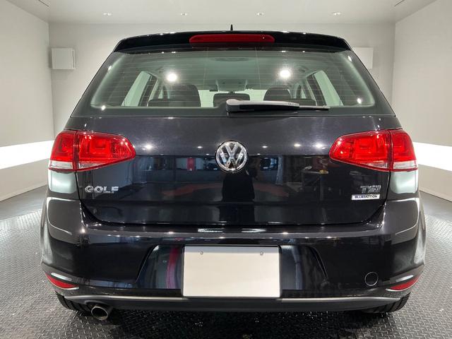 VOLKSWAGEN GOLF TSI COMFORTLINE BLUEMOTION TECHNOLOGY