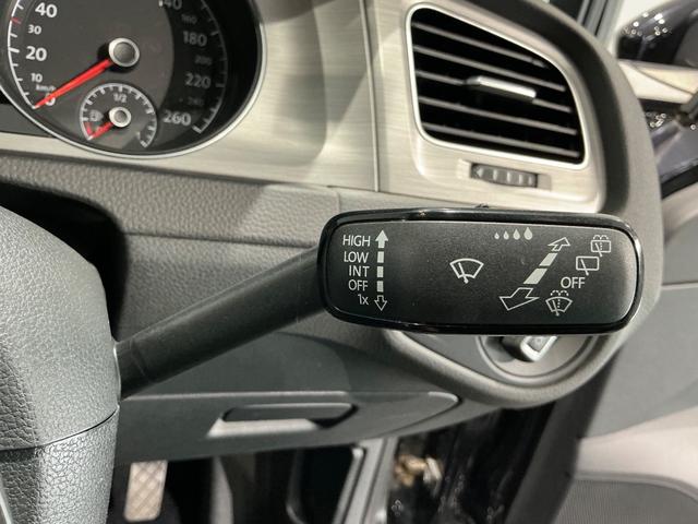 VOLKSWAGEN GOLF TSI COMFORTLINE BLUEMOTION TECHNOLOGY