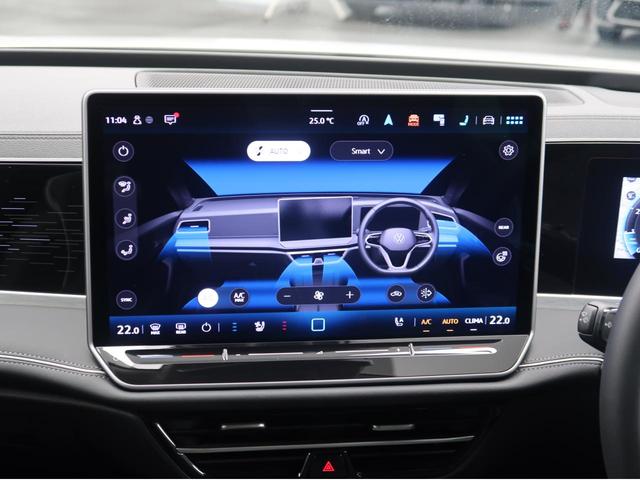 パサート ｅＴＳＩ　エレガンス　マイルドハイブリッド　デモカーアップ　ＤＣＣ　純正１５インチナビ　全方位カメラ　レザーシート　シートヒーター＆ベントレーション　リラクゼーションシート　ＩＱライト　ＡＰＰＣＯＮＮＥＣＴ（15枚目）