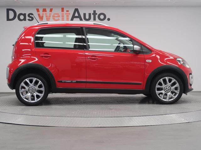 アップ！ クロス　アップ！　ストラーダメモリーナビ　バックカメラ　キーレスキー　ルーフレール　ＥＴＣ　純正アルミ　シティエマージェンシーブレーキ　レザーステアリング　フォグランプ　フルセグＴＶ　レザーシフトノブ（22枚目）