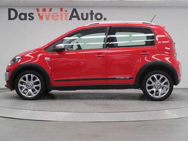 アップ！ クロス　アップ！　ストラーダメモリーナビ　バックカメラ　キーレスキー　ルーフレール　ＥＴＣ　純正アルミ　シティエマージェンシーブレーキ　レザーステアリング　フォグランプ　フルセグＴＶ　レザーシフトノブ（26枚目）