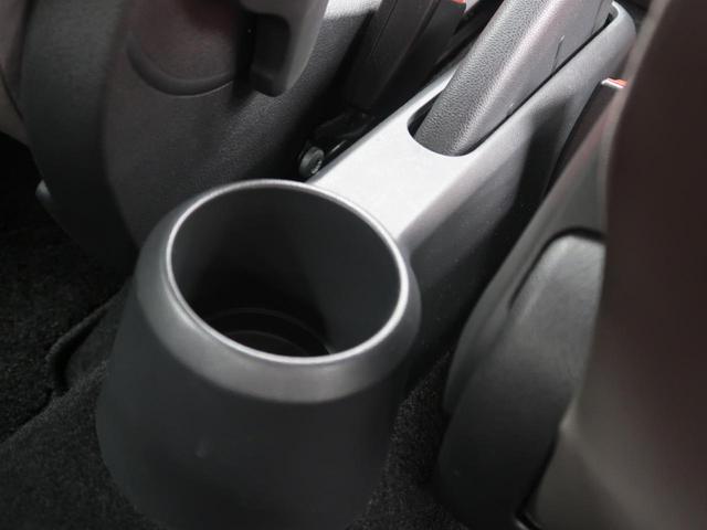 アップ！ クロス　アップ！　ストラーダメモリーナビ　バックカメラ　キーレスキー　ルーフレール　ＥＴＣ　純正アルミ　シティエマージェンシーブレーキ　レザーステアリング　フォグランプ　フルセグＴＶ　レザーシフトノブ（60枚目）