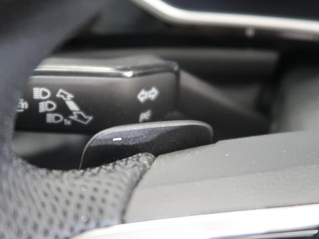 Ｔ－ロック ＴＤＩ　Ｒライン　シートヒーター　パワーテールゲート　純正ナビ　障害物センサー　衝突軽減ブレーキ　ＩＱヘッドライト　ＣａｒＰｌａｙ　ディーゼル　バックカメラ　レーンチェンジアシストシステム　オプションホイール（14枚目）