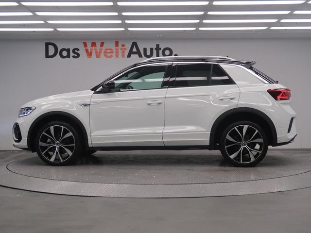 Ｔ－ロック ＴＤＩ　Ｒライン　シートヒーター　パワーテールゲート　純正ナビ　障害物センサー　衝突軽減ブレーキ　ＩＱヘッドライト　ＣａｒＰｌａｙ　ディーゼル　バックカメラ　レーンチェンジアシストシステム　オプションホイール（29枚目）