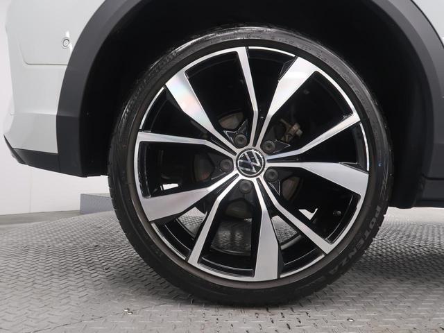 Ｔ－ロック ＴＤＩ　Ｒライン　シートヒーター　パワーテールゲート　純正ナビ　障害物センサー　衝突軽減ブレーキ　ＩＱヘッドライト　ＣａｒＰｌａｙ　ディーゼル　バックカメラ　レーンチェンジアシストシステム　オプションホイール（33枚目）