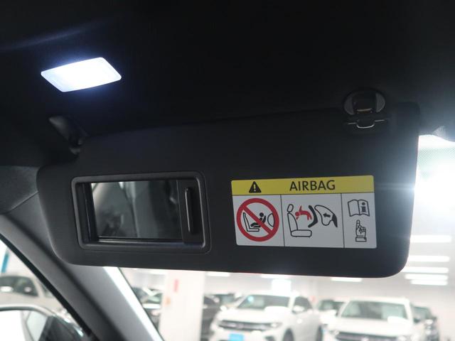 Ｔ－ロック ＴＤＩ　Ｒライン　シートヒーター　パワーテールゲート　純正ナビ　障害物センサー　衝突軽減ブレーキ　ＩＱヘッドライト　ＣａｒＰｌａｙ　ディーゼル　バックカメラ　レーンチェンジアシストシステム　オプションホイール（61枚目）