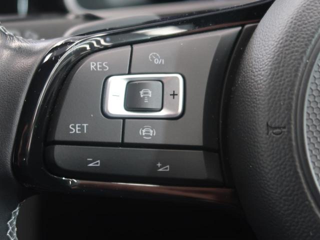 ゴルフＲ ベースグレード　４ＷＤ　レザーシート　パワーシート　シートヒーター　純正ナビ　障害物センサー　衝突軽減ブレーキ　ＬＥＤヘッドライト　バックカメラ　オートブレーキホールド　Ｂｌｕｅｔｏｏｔｈ再生　フルセグ（9枚目）