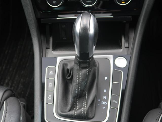 ゴルフＲ ベースグレード　４ＷＤ　レザーシート　パワーシート　シートヒーター　純正ナビ　障害物センサー　衝突軽減ブレーキ　ＬＥＤヘッドライト　バックカメラ　オートブレーキホールド　Ｂｌｕｅｔｏｏｔｈ再生　フルセグ（12枚目）