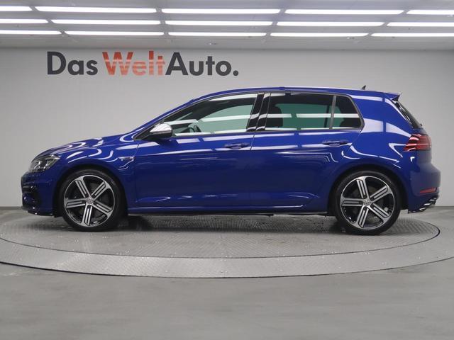 ゴルフＲ ベースグレード　４ＷＤ　レザーシート　パワーシート　シートヒーター　純正ナビ　障害物センサー　衝突軽減ブレーキ　ＬＥＤヘッドライト　バックカメラ　オートブレーキホールド　Ｂｌｕｅｔｏｏｔｈ再生　フルセグ（28枚目）