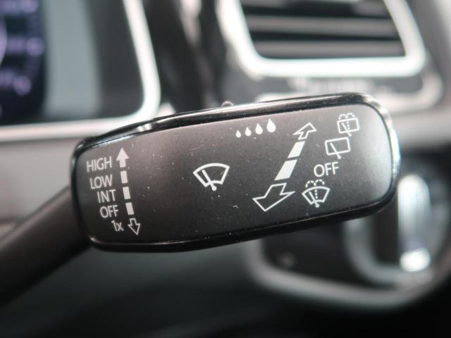 ゴルフＲ ベースグレード　４ＷＤ　レザーシート　パワーシート　シートヒーター　純正ナビ　障害物センサー　衝突軽減ブレーキ　ＬＥＤヘッドライト　バックカメラ　オートブレーキホールド　Ｂｌｕｅｔｏｏｔｈ再生　フルセグ（38枚目）