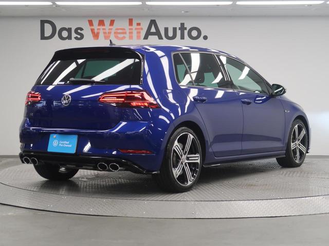 ゴルフＲ ベースグレード　４ＷＤ　レザーシート　パワーシート　シートヒーター　純正ナビ　障害物センサー　衝突軽減ブレーキ　ＬＥＤヘッドライト　バックカメラ　オートブレーキホールド　Ｂｌｕｅｔｏｏｔｈ再生　フルセグ（45枚目）