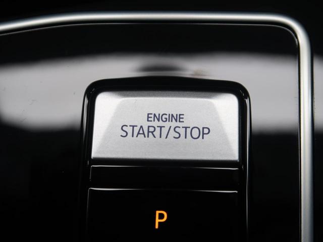 ゴルフ eTSI Rライン プラチナムエディション マイルドハイブリッド 純正ナビ バックモニター コーナーセンサー ACC IQヘッドライト 前席シートヒーター ステアリングヒーター スポーツサスペンション プログレッシブステアリング(9枚目)