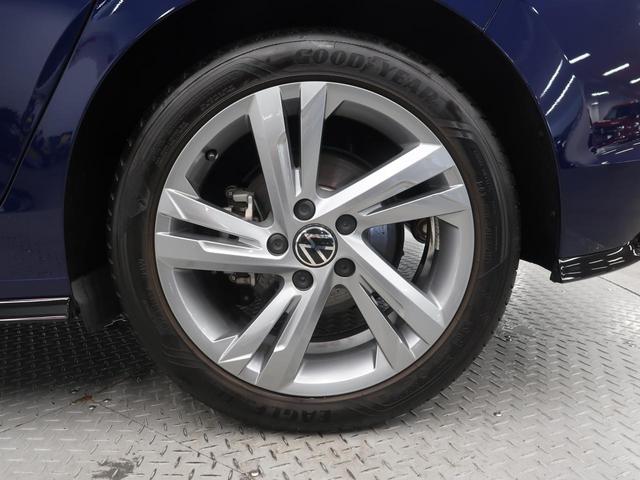 ゴルフ eTSI Rライン プラチナムエディション マイルドハイブリッド 純正ナビ バックモニター コーナーセンサー ACC IQヘッドライト 前席シートヒーター ステアリングヒーター スポーツサスペンション プログレッシブステアリング(44枚目)