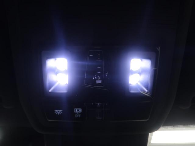 ゴルフ eTSI Rライン プラチナムエディション マイルドハイブリッド 純正ナビ バックモニター コーナーセンサー ACC IQヘッドライト 前席シートヒーター ステアリングヒーター スポーツサスペンション プログレッシブステアリング(65枚目)