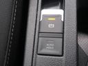 ●エレクトロニックパーキングブレーキ●ボタン一つで簡単にサイドブレーキをかける事ができます。レバーの上げ下げの無駄な力を省くことができ信号待ちなど是非ご活用ください。