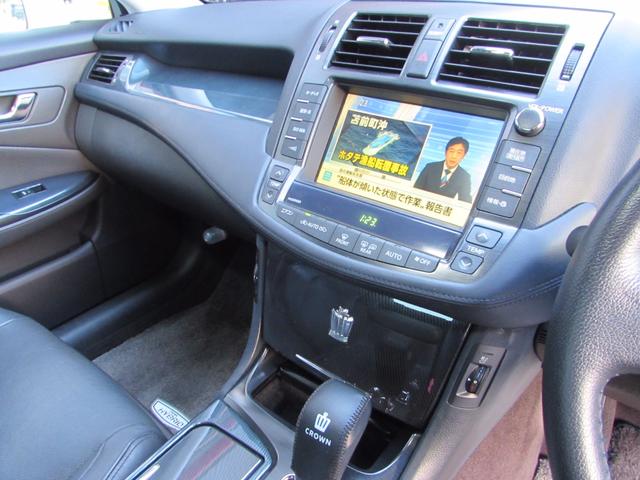 クラウンハイブリッド ベースグレード 車検令和9年7月まで スマートキー 純正18インチアルミ 純正HDDナビ テレビ ETC ドラレコ シートヒーター&クーラー クルーズコントロール 電動リヤカーテン イージークローザドア(18枚目)