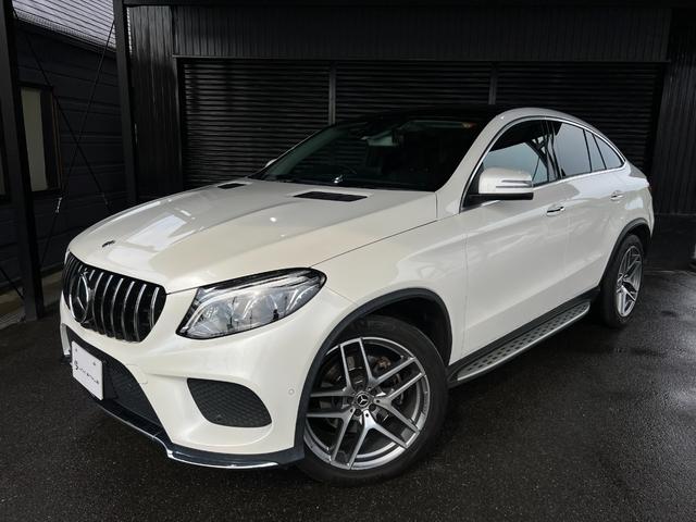 ＧＬＥ３５０ｄ　４マチック　クーペスポーツ　正規ディーラー車　サンルーフ　ブラウンレザーインテリア　シートヒーター　パナメリカーナグリル　パワーバックドア　Ｂｌｕｅｔｏｏｔｈオーディオ　アイドリングストップ　メモリー付パワーシート　全方位カメラ(2枚目)