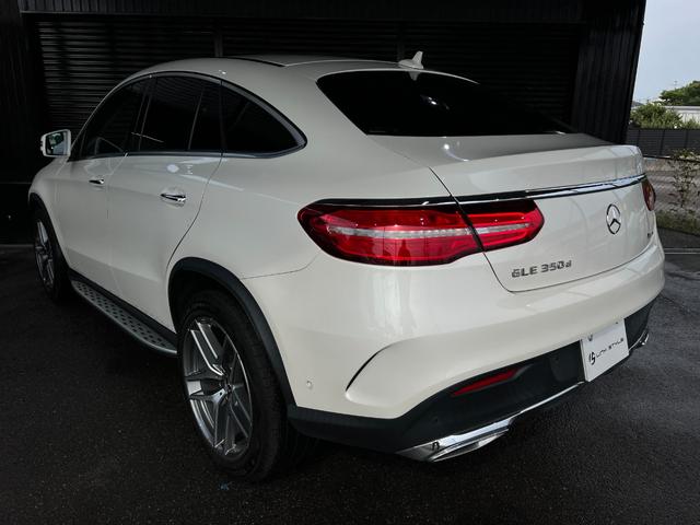 ＧＬＥ３５０ｄ　４マチック　クーペスポーツ　正規ディーラー車　サンルーフ　ブラウンレザーインテリア　シートヒーター　パナメリカーナグリル　パワーバックドア　Ｂｌｕｅｔｏｏｔｈオーディオ　アイドリングストップ　メモリー付パワーシート　全方位カメラ(16枚目)