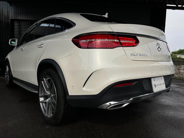 ＧＬＥ３５０ｄ　４マチック　クーペスポーツ　正規ディーラー車　サンルーフ　ブラウンレザーインテリア　シートヒーター　パナメリカーナグリル　パワーバックドア　Ｂｌｕｅｔｏｏｔｈオーディオ　アイドリングストップ　メモリー付パワーシート　全方位カメラ(18枚目)