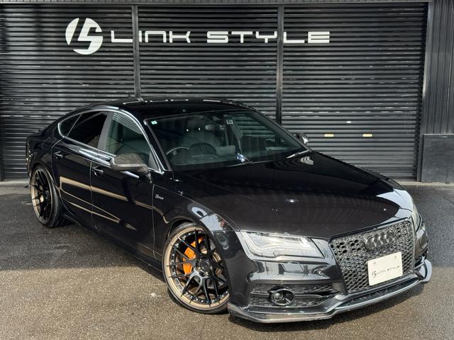 Ａ７スポーツバック ３．０ＴＦＳＩクワトロ　正規ディーラー車　右Ｈ　カーボンフロントスポイラー　ＢＣフォージド２１インチホイール　ダウンサスペンション　オレンジゴールドブレーキキャリパー　社外４本出しマフラー　カーボンリアスポイラー（10枚目）