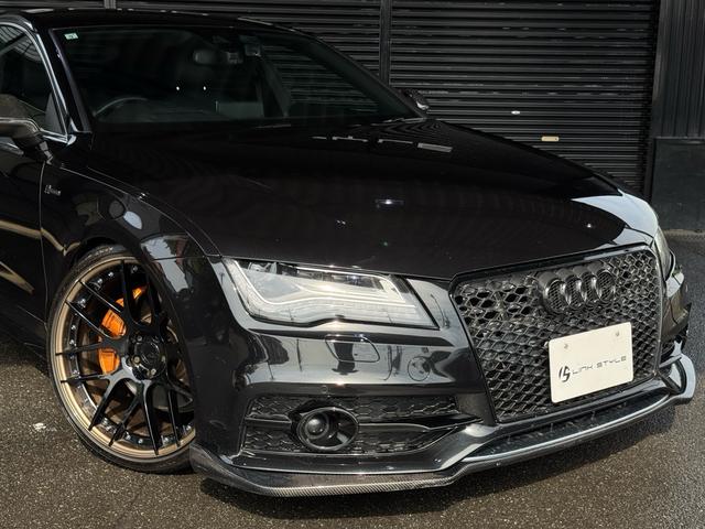Ａ７スポーツバック ３．０ＴＦＳＩクワトロ　正規ディーラー車　右Ｈ　カーボンフロントスポイラー　ＢＣフォージド２１インチホイール　ダウンサスペンション　オレンジゴールドブレーキキャリパー　社外４本出しマフラー　カーボンリアスポイラー（11枚目）
