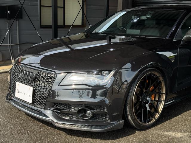 Ａ７スポーツバック ３．０ＴＦＳＩクワトロ　正規ディーラー車　右Ｈ　カーボンフロントスポイラー　ＢＣフォージド２１インチホイール　ダウンサスペンション　オレンジゴールドブレーキキャリパー　社外４本出しマフラー　カーボンリアスポイラー（33枚目）