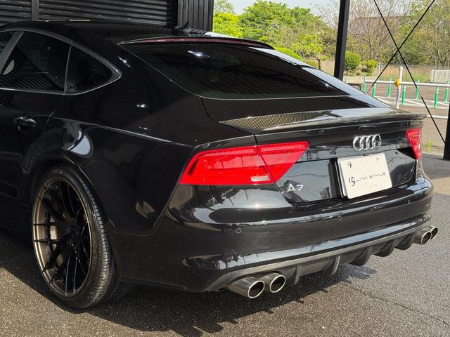 Ａ７スポーツバック ３．０ＴＦＳＩクワトロ　正規ディーラー車　右Ｈ　カーボンフロントスポイラー　ＢＣフォージド２１インチホイール　ダウンサスペンション　オレンジゴールドブレーキキャリパー　社外４本出しマフラー　カーボンリアスポイラー（37枚目）