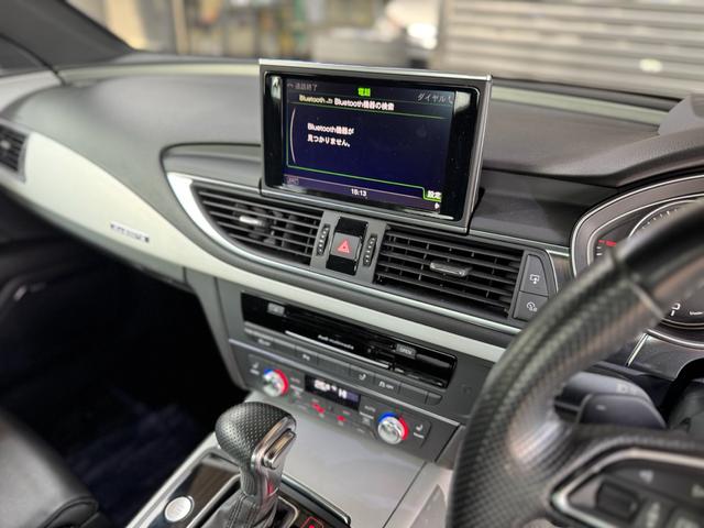 Ａ７スポーツバック ３．０ＴＦＳＩクワトロ　正規ディーラー車　右Ｈ　カーボンフロントスポイラー　ＢＣフォージド２１インチホイール　ダウンサスペンション　オレンジゴールドブレーキキャリパー　社外４本出しマフラー　カーボンリアスポイラー（50枚目）