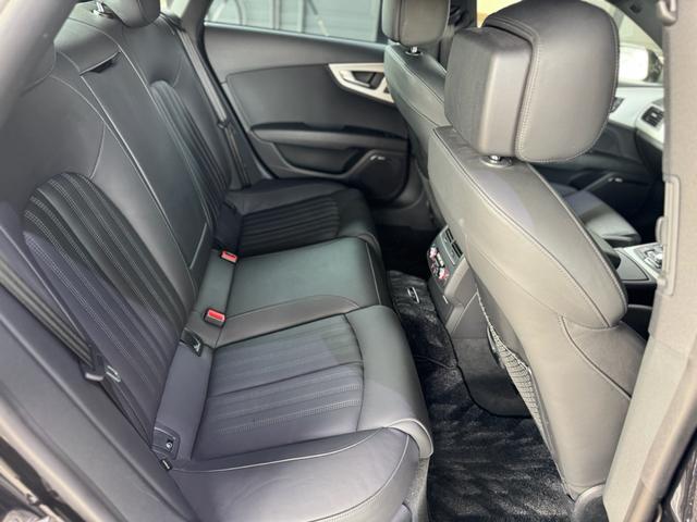 Ａ７スポーツバック ３．０ＴＦＳＩクワトロ　正規ディーラー車　右Ｈ　カーボンフロントスポイラー　ＢＣフォージド２１インチホイール　ダウンサスペンション　オレンジゴールドブレーキキャリパー　社外４本出しマフラー　カーボンリアスポイラー（57枚目）