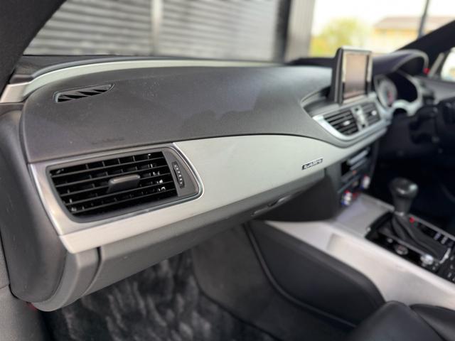 Ａ７スポーツバック ３．０ＴＦＳＩクワトロ　正規ディーラー車　右Ｈ　カーボンフロントスポイラー　ＢＣフォージド２１インチホイール　ダウンサスペンション　オレンジゴールドブレーキキャリパー　社外４本出しマフラー　カーボンリアスポイラー（74枚目）