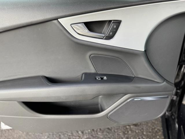 Ａ７スポーツバック ３．０ＴＦＳＩクワトロ　正規ディーラー車　右Ｈ　カーボンフロントスポイラー　ＢＣフォージド２１インチホイール　ダウンサスペンション　オレンジゴールドブレーキキャリパー　社外４本出しマフラー　カーボンリアスポイラー（76枚目）