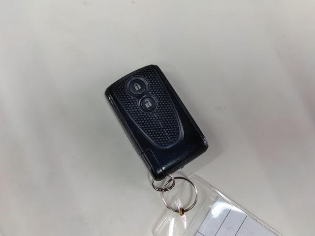 タントエグゼ カスタムＧ　ナビ　ＴＶ　Ｂｌｕｅｔｏｏｔｈ　ＨＩＤ　スマートキー　アイドリングストップ　電動格納ミラー　ＣＶＴ　盗難防止システム　ＡＢＳ　アルミホイール　衝突安全ボディ　エアコン（6枚目）