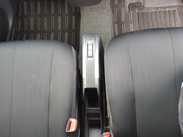 タントエグゼ カスタムＧ　ナビ　ＴＶ　Ｂｌｕｅｔｏｏｔｈ　ＨＩＤ　スマートキー　アイドリングストップ　電動格納ミラー　ＣＶＴ　盗難防止システム　ＡＢＳ　アルミホイール　衝突安全ボディ　エアコン（42枚目）